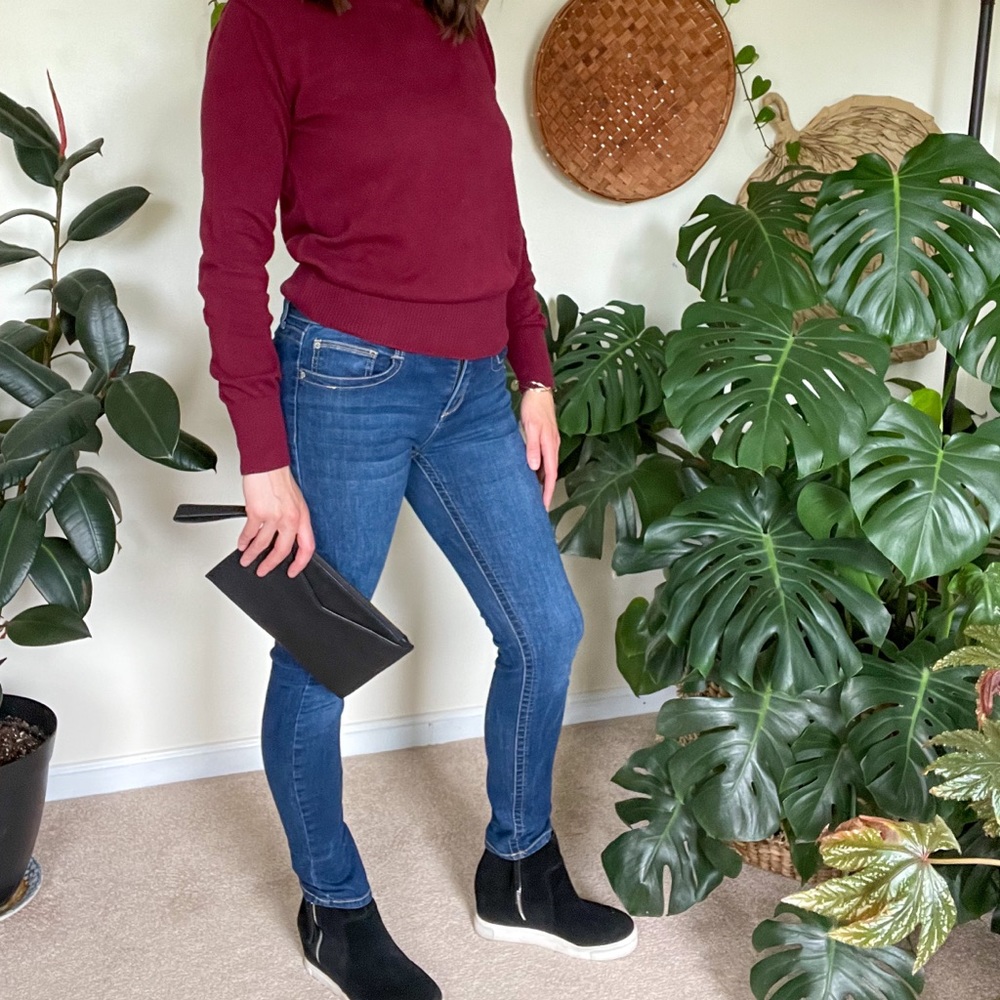 Mid-rise, Go-to Jeans